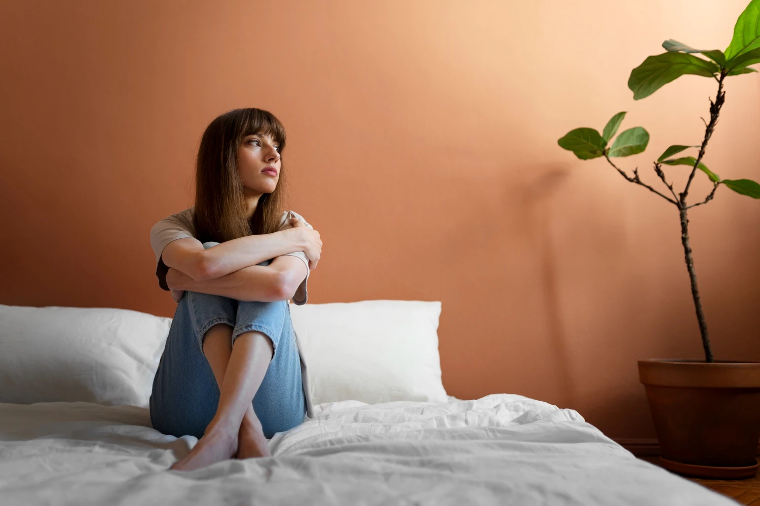 19 വയസ്സുള്ള അവിവാഹിത, മാസമുറ വന്നിട്ടില്ല. ഗർഭ പാത്രം ചെറുതാണ്. കുട്ടികൾ ഉണ്ടാകുമോ?